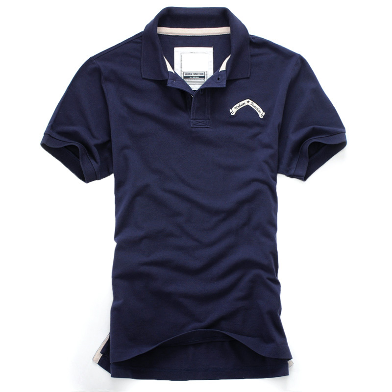 時(shí)尚修身T恤衫