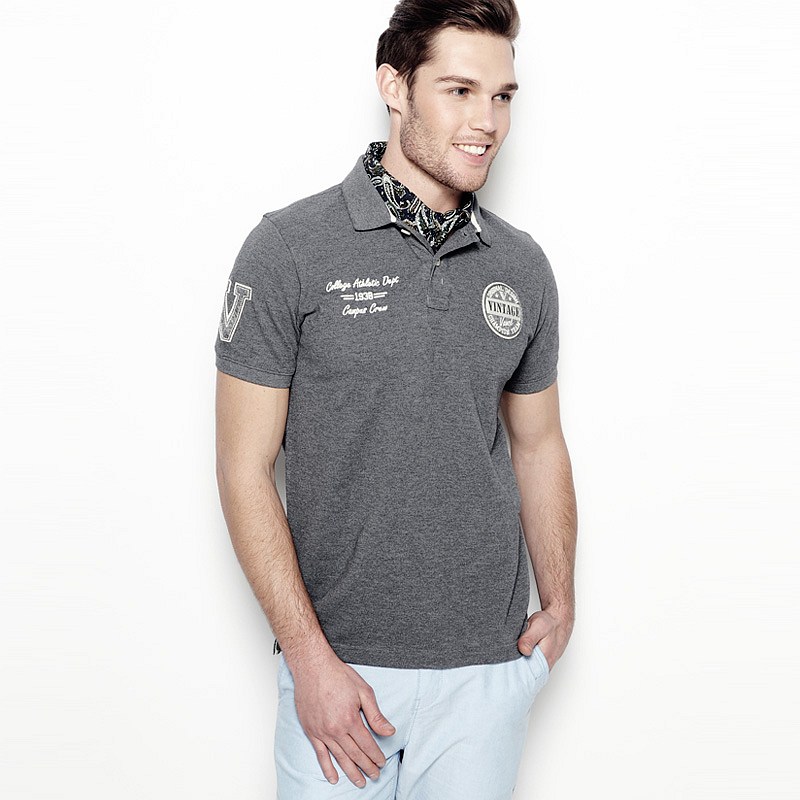 男式時(shí)尚T恤衫