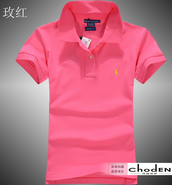 玫紅翻領(lǐng)T恤衫